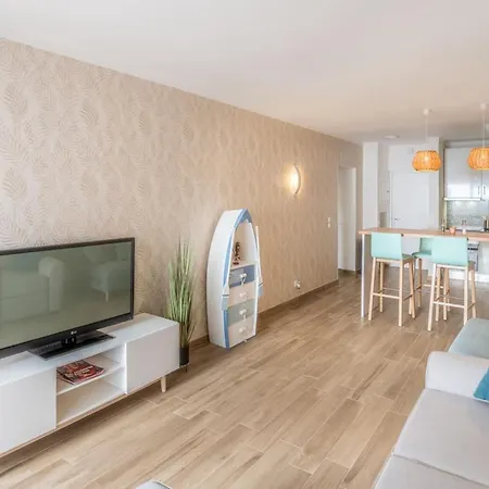 Oasis - Renovated Located In The Heart Of Ca شقة *