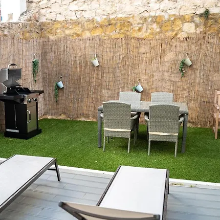 Apartment Oasis - Renovated Located In The Heart Of Ca *
